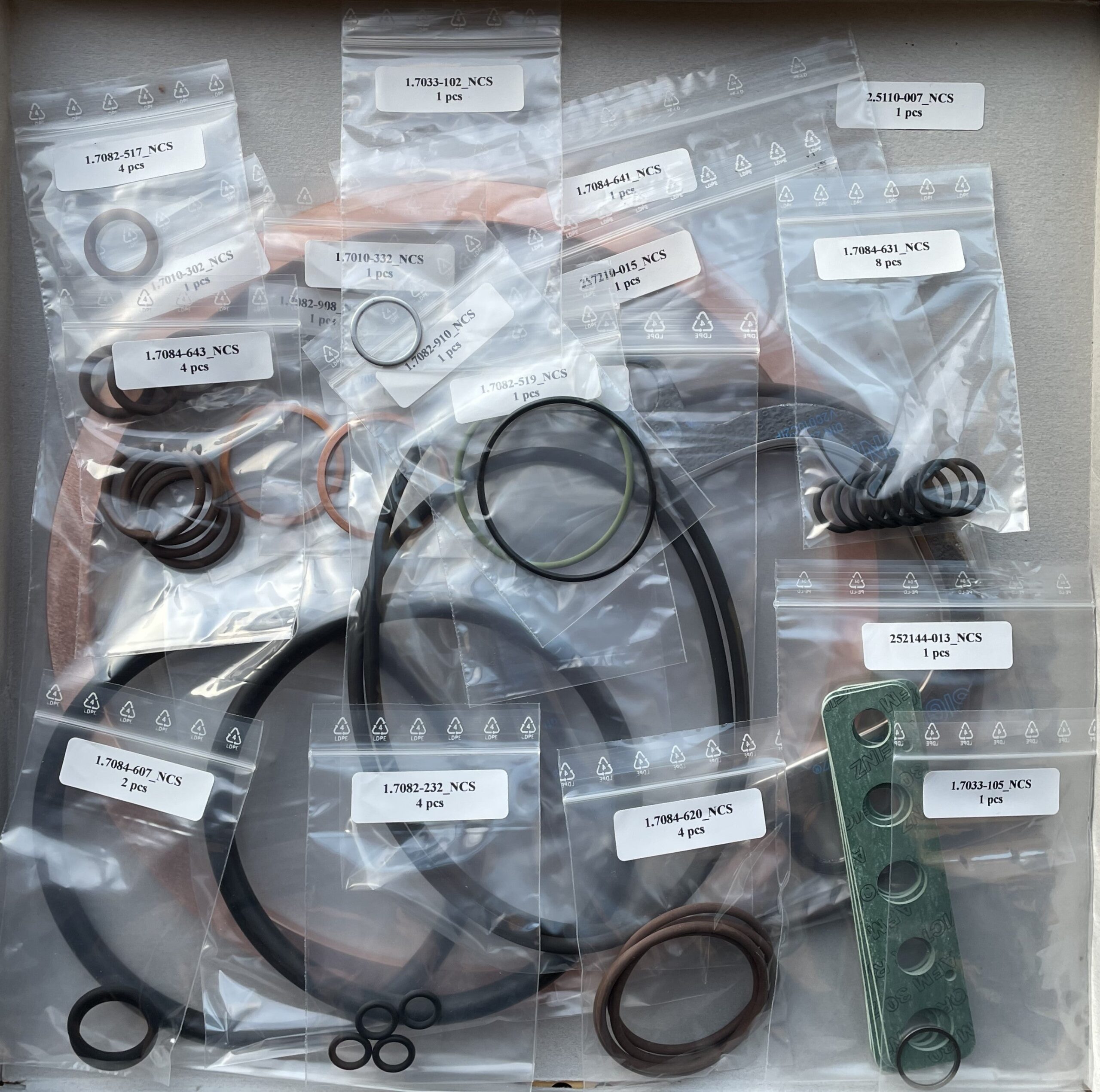 Set of Cylinder Head gaskets for MaK M25 (252108AA